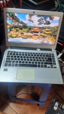 Bán laptop i3 thê hệ 3. Mua bán Laptop tại Quận Bình Tân Tp Hồ Chí Minh được đăng bởi Duong Thanh Sang