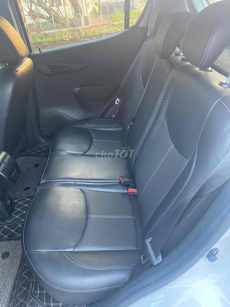 Vinfast Fadil 2021 Base 36000km Trắng. Mua bán Ô tô tại Thành phố Buôn Ma Thuột Đắk Lắk được đăng bởi Xe Cũ Ban Me hình 11