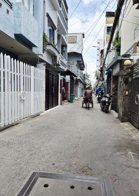 CHỦ BÁN GẤP nhà hẻm xe hơi, DT 199M gần chợ Bà Chiểu, P24 Bình Thạnh