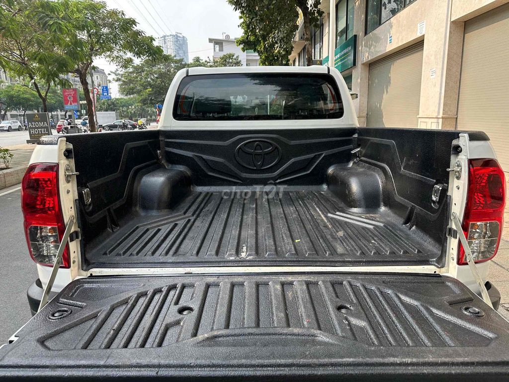 Toyota Hilux 2020 2.4L 4x2 MT - 96836 km. Mua bán Ô tô tại Quận Hà Đông Hà Nội được đăng bởi TIẾN QUÂN CAR hình 16
