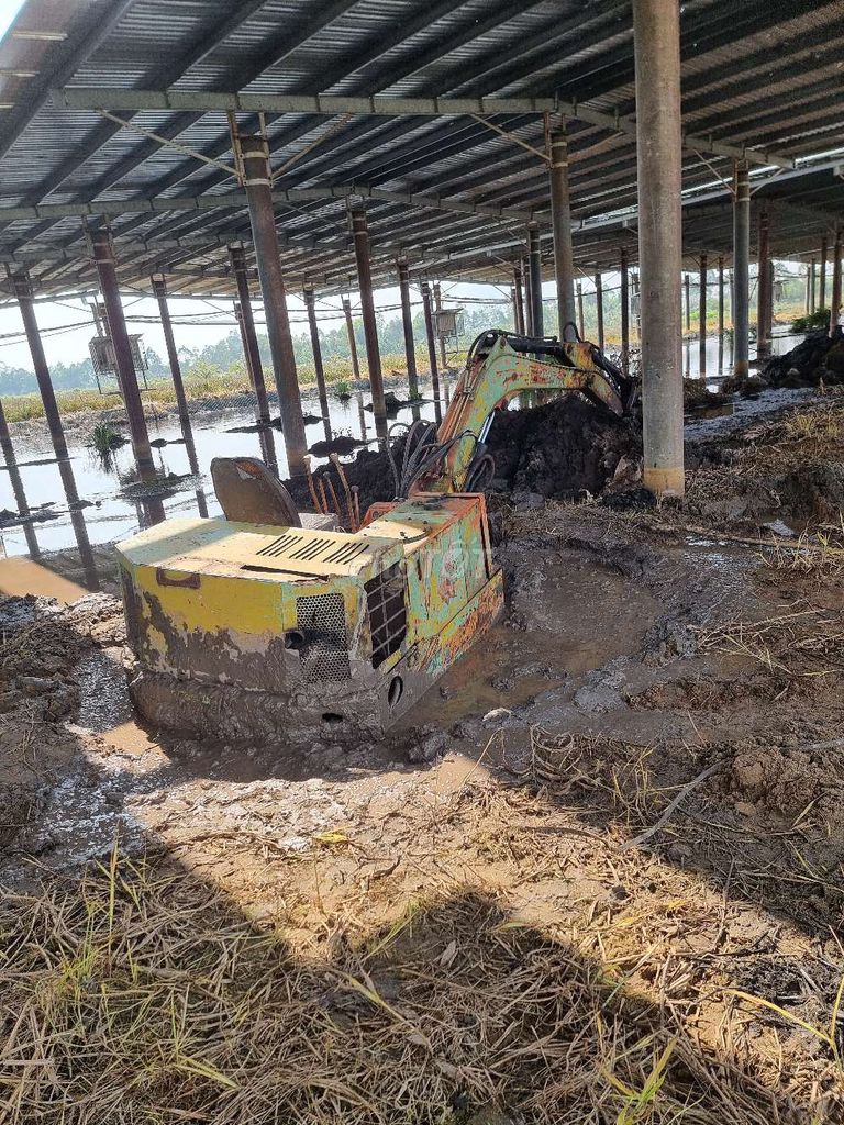 Xe cuốc đã qua sử dụng. Mua bán Phương tiện khác tại Quận Ninh Kiều Cần Thơ được đăng bởi Hồng quang hình 3