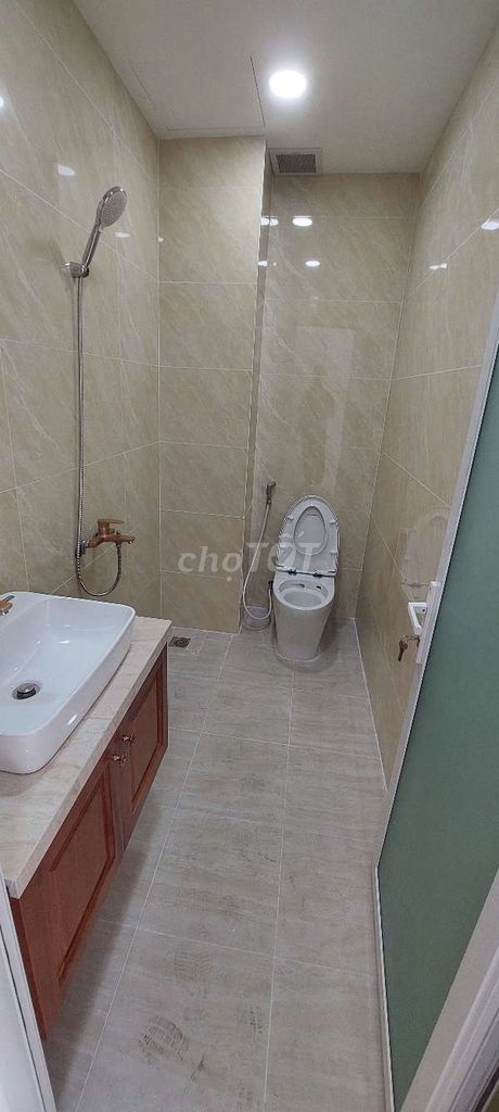 Cho thuê nhà HXT  6M , Cách Đại Học IUH 500m
