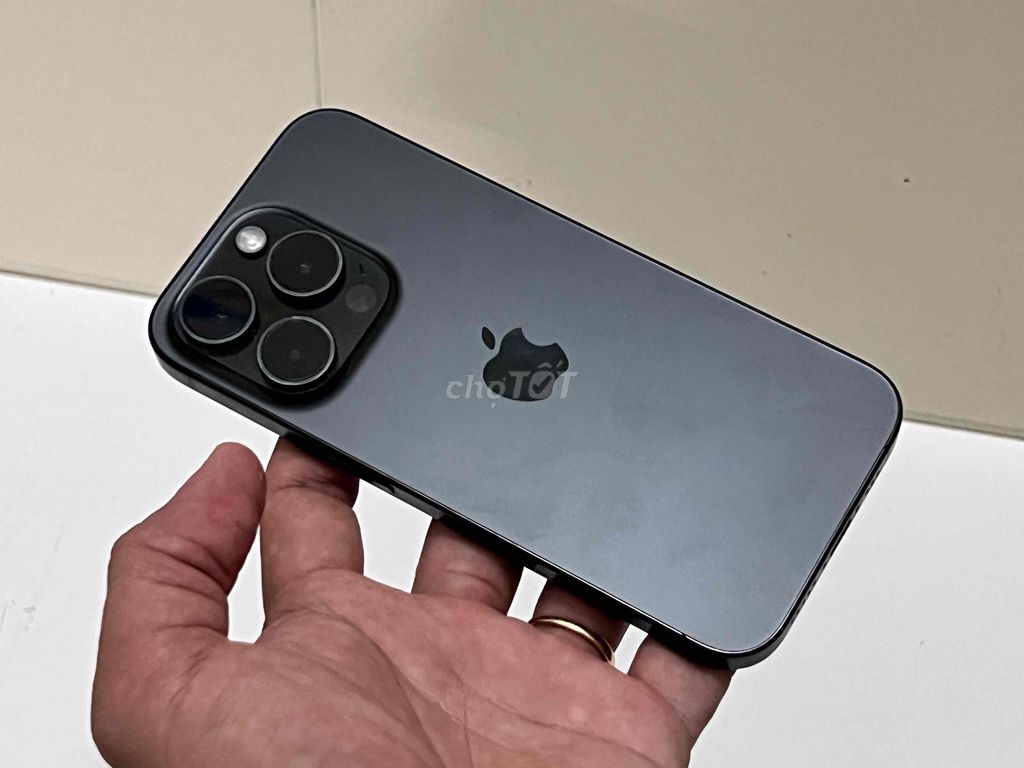 iPhone 15 Pro 128GB Đen Đã sử dụng. Mua bán Điện thoại tại Quận 6 Tp Hồ Chí Minh được đăng bởi Đinh Trọng Hòa hình 1