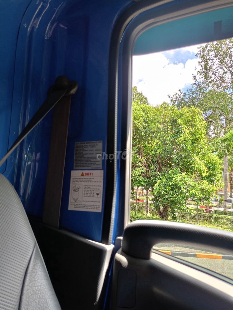 EM ISUZU HÀNG HOT GIÁ HẠT DẺ CẦN RA ĐI NHANH GỌN. Mua bán Xe tải, xe ben tại Thành phố Biên Hòa Đồng Nai được đăng bởi VHoàng Đạt hình 8