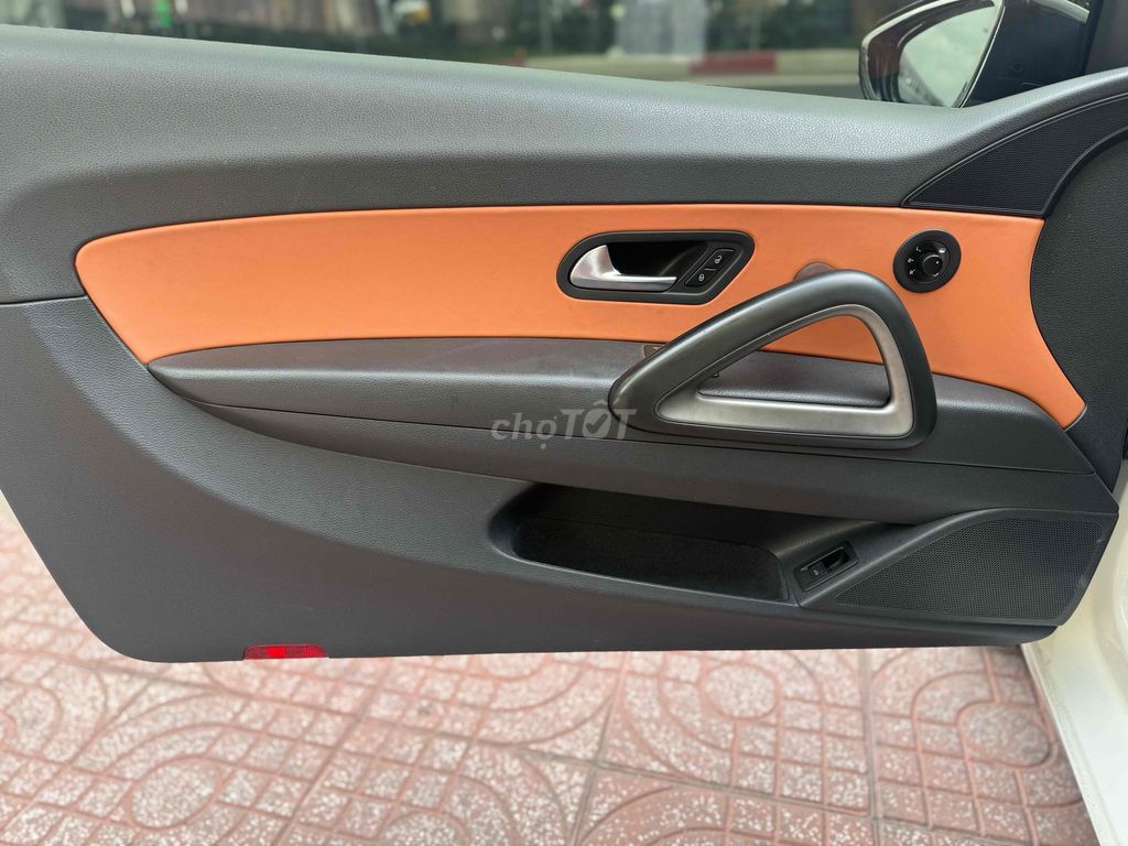 Volkswagen Scirocco 2011 Coupé Trắng. Mua bán Ô tô tại Quận 11 Tp Hồ Chí Minh được đăng bởi Tống Phước minh hình 16
