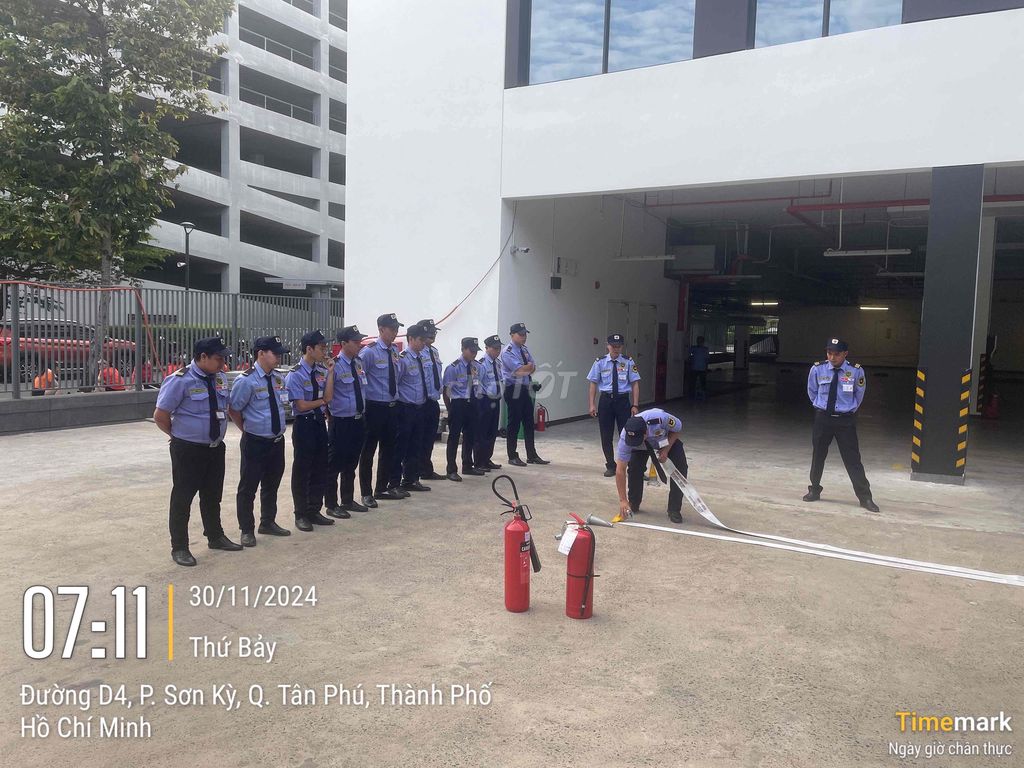 TUYỂN AN NINH TOÀ NHÀ VĂN PHÒNG