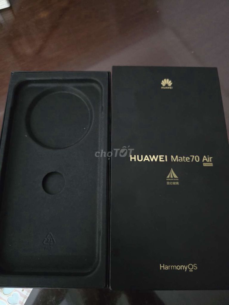 Huawei Mate 70 Air Đen 12/512. Mua bán Điện thoại tại Quận 3 Tp Hồ Chí Minh được đăng bởi Phạm Hùng hình 1