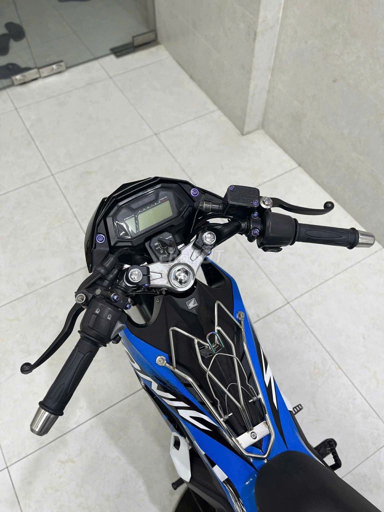 Thanh lý xe Honda Sonic 2018, giá tốt. Mua bán Xe máy tại Quận 7 Tp Hồ Chí Minh được đăng bởi Xuân Dũng hình 5