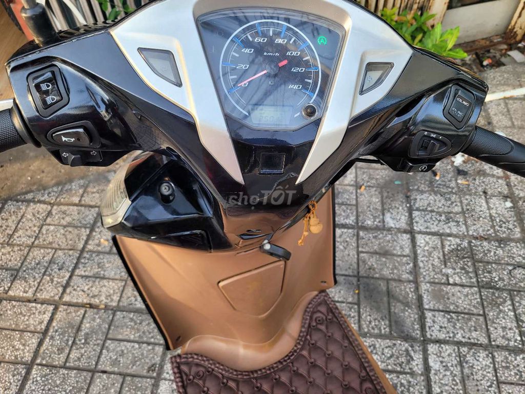 Lead 125 F.i. Mua bán Xe máy tại Thành phố Long Xuyên An Giang được đăng bởi Vinh Xe Lx hình 2