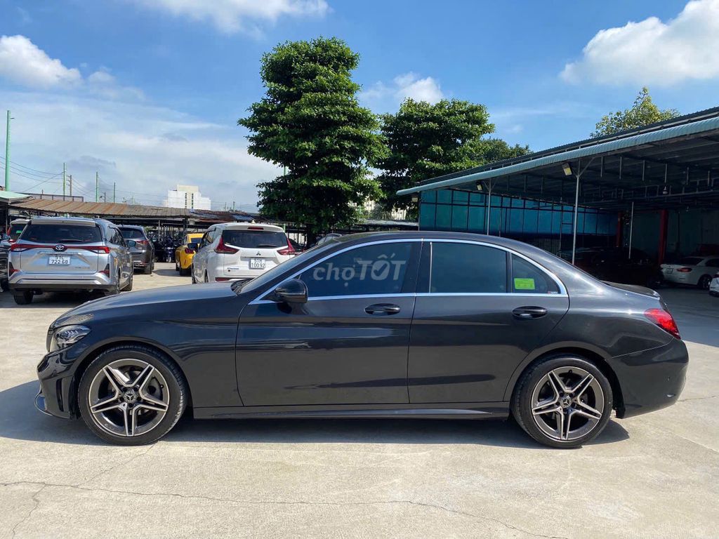 Mercedes-Benz C-Class 2020 photo 5