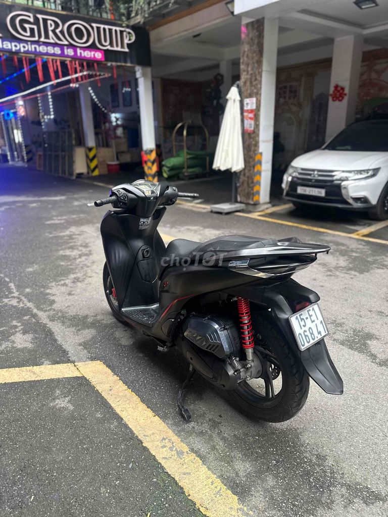 SH 2024 chuẩn đen sần 125 phanh ABS mới 99%. Mua bán Xe máy tại Quận Lê Chân Hải Phòng được đăng bởi Nguyễn Thế Hiếu hình 6