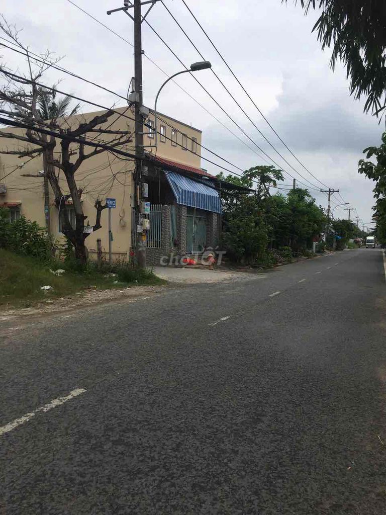 phòng trọ 25m2 đường Tân liêm Phong Phú Bình Chánh