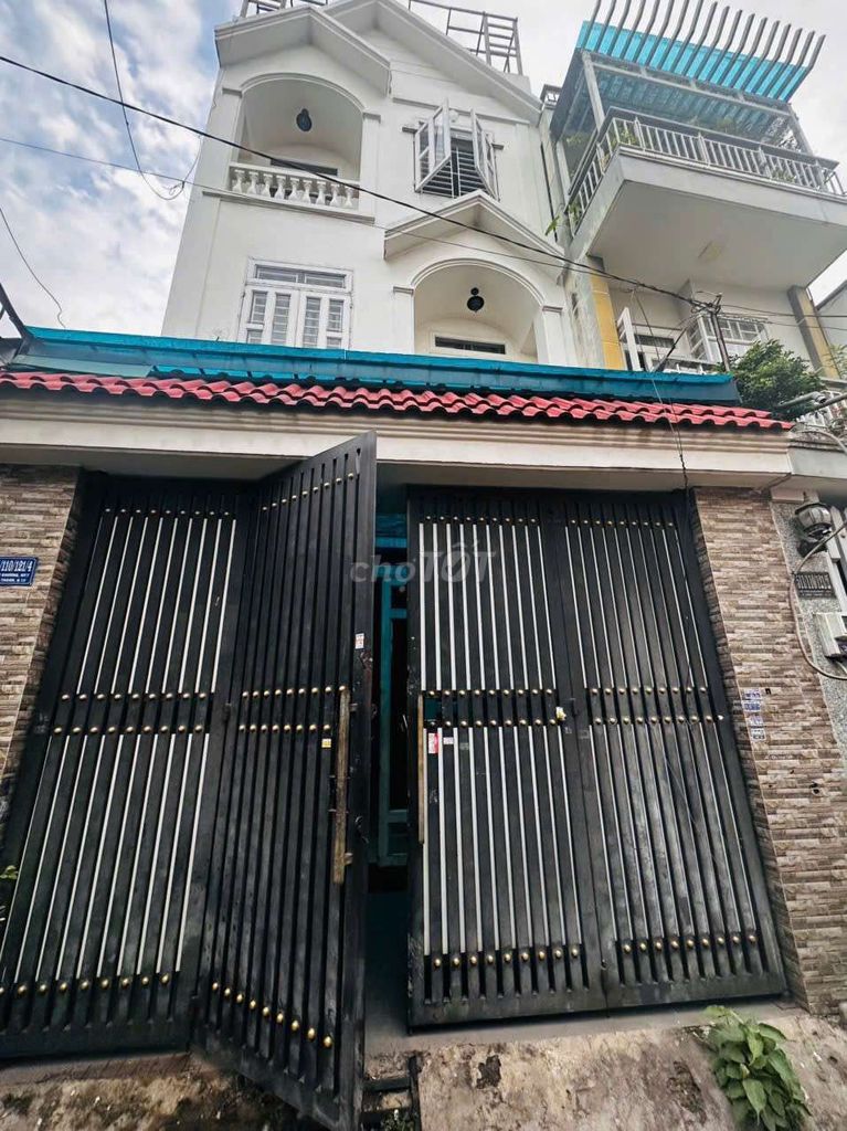 Аренда · 5 комн. · 80 м² · Quận 12, ул. Đường Lê Văn Khương