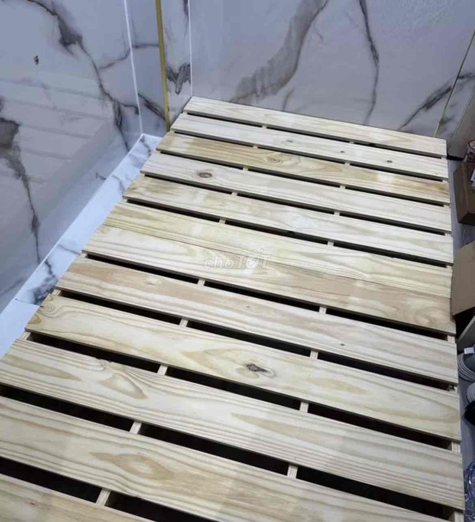 Thanh lý giường pallet gỗ 160x200cm 4 miếng. Mua bán Giường, chăn ga gối nệm tại Quận Bình Tân Tp Hồ Chí Minh được đăng bởi TRƯỜNG hình 1