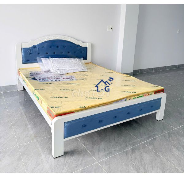 Giường sắt-Giường sắt-Giường sắt-Giường sắt-. Mua bán Giường, chăn ga gối nệm tại Thị xã Tân Uyên Bình Dương được đăng bởi NỘI THẤT LÂM GIA PHÁT  hình 1