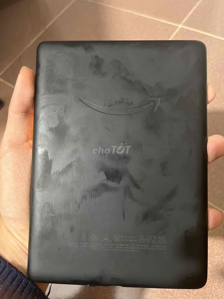 Máy đọc sách Kindle Paperwhite 5 32GB Đen. Mua bán Máy tính bảng tại Quận Tân Bình Tp Hồ Chí Minh được đăng bởi Huỳnh Xuân Băng hình 1