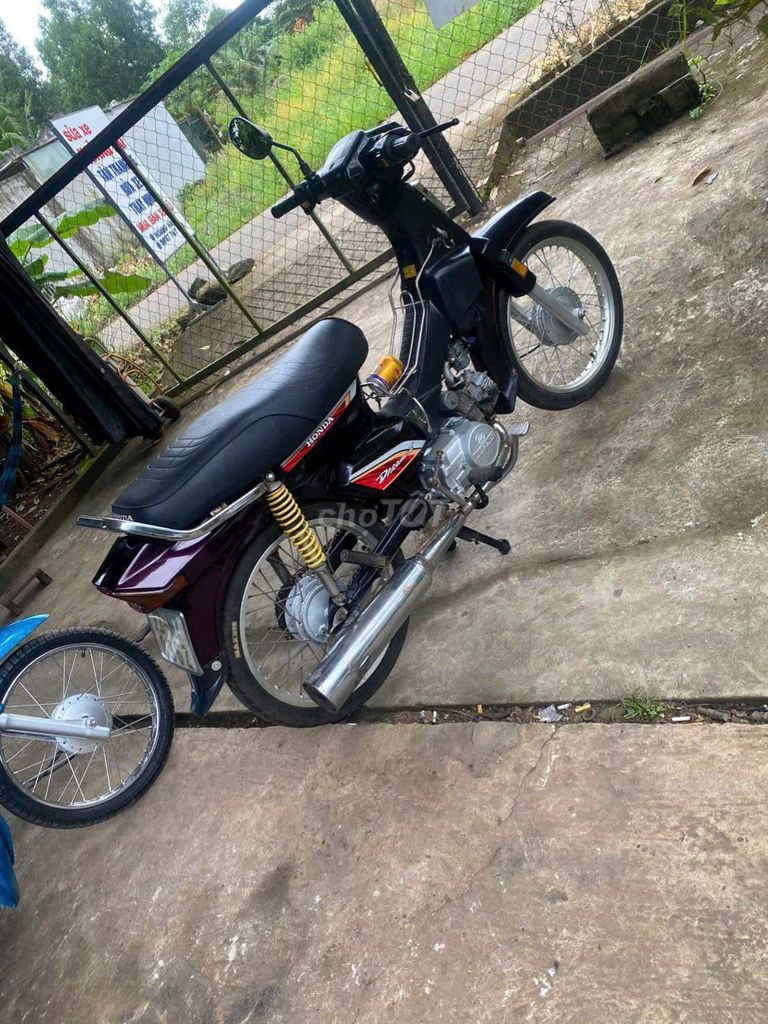 Bán Dream. Mua bán Xe máy tại Huyện Thống Nhất Đồng Nai được đăng bởi Trần Thị Linh hình 2