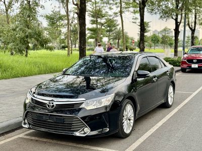 Toyota Camry 2.5Q 2016 Odo: 76.000km bao check xxe