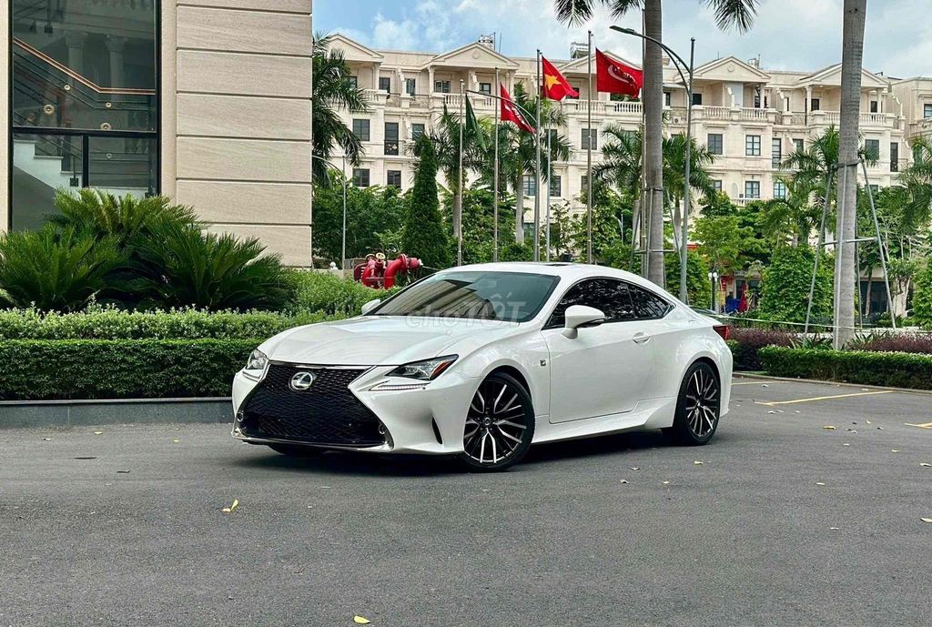 Lexus RC200T Coupe body F-Sport 2016. Mua bán Ô tô tại Quận Tân Phú Tp Hồ Chí Minh được đăng bởi Phước Nguyễn hình 1