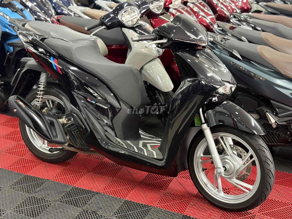 💥 Автобус SH160 CBS 2026 в Хошимине проходит 6000 км 💥