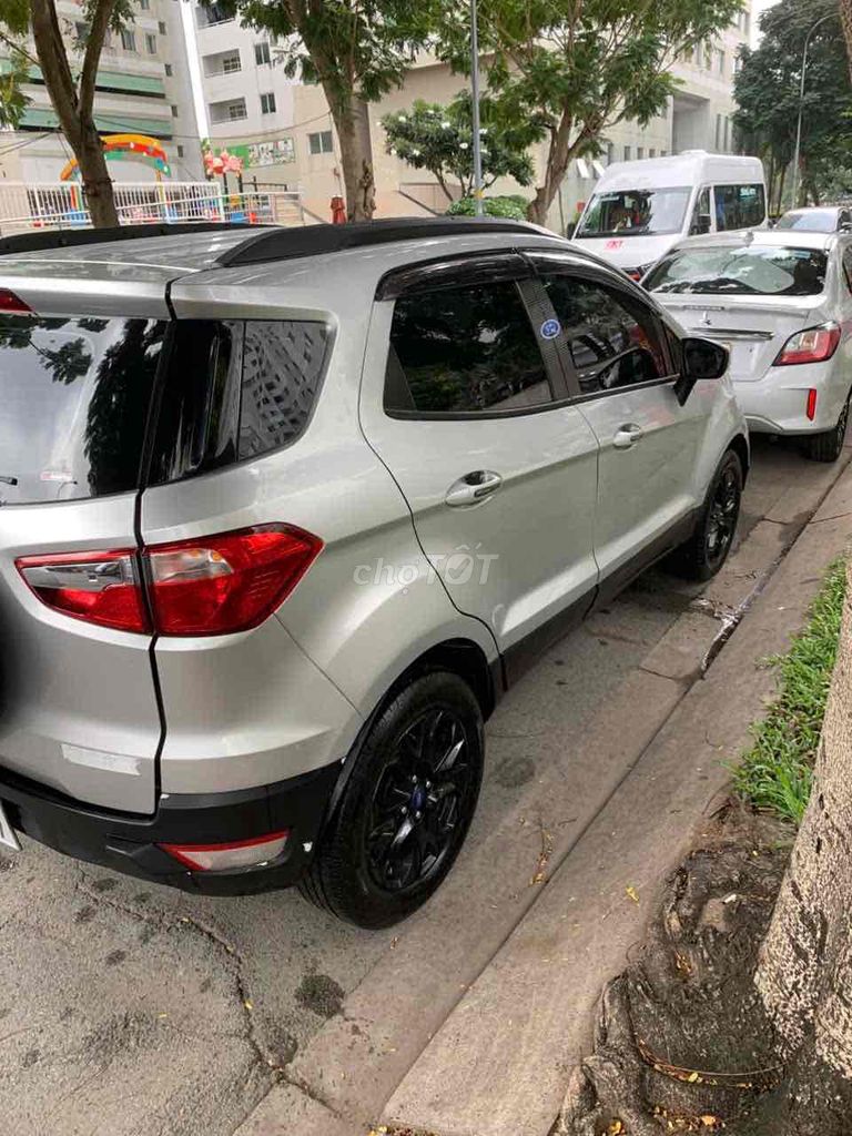 Ford Ecosport 2014 автомат серебристый