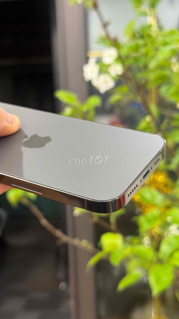 Apple iPhone 14 Pro 256GB Đen quốc tế. Mua bán Điện thoại tại Quận Hoàng Mai Hà Nội được đăng bởi trần khương androi hình 1