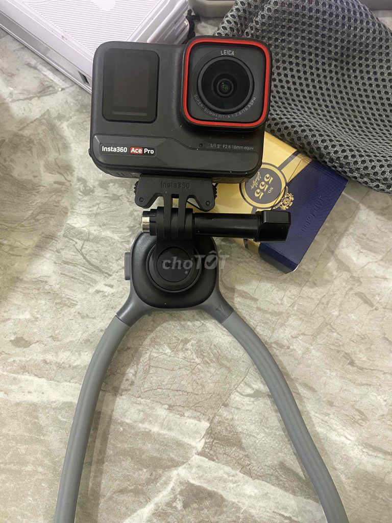 [PASS] INSTA360 ACE PRO. Mua bán Máy ảnh, Máy quay tại Quận 1 Tp Hồ Chí Minh được đăng bởi Dương Tuyết Lâm hình 1