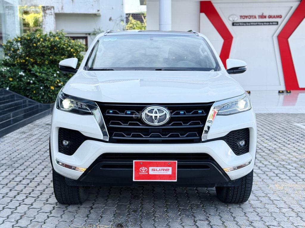 Toyota Fortuner 2022 2.7L 4x2 AT 116.000 km. Mua bán Ô tô tại Thành phố Mỹ Tho Tiền Giang được đăng bởi Quí Ucar Toyota hình 1