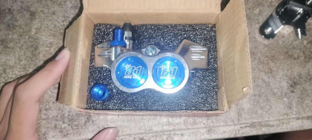 Heo 81 xanh dương kèm pas raider satria. Mua bán Phụ tùng xe tại Huyện Thủ Thừa Long An được đăng bởi Dang Ph hình 4