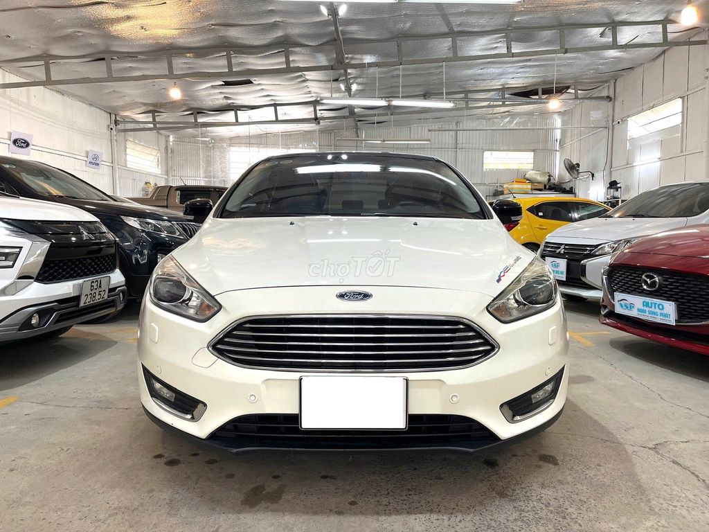 Ford Focus 2018 1.5L Ecoboost Titanium - 71000 km