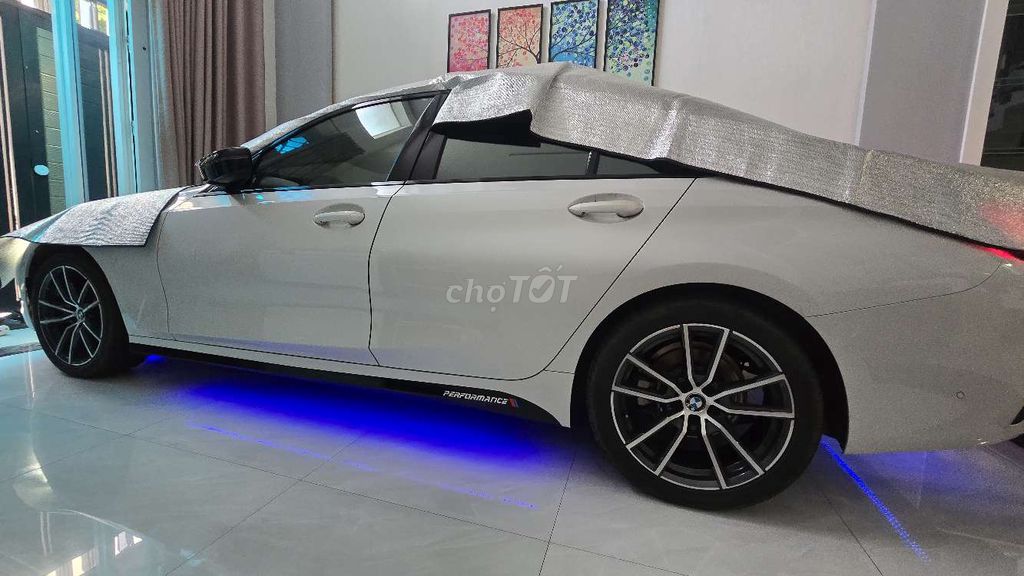 BMW 3 Series 2021 - 28000 km. Mua bán Ô tô tại Quận 12 Tp Hồ Chí Minh được đăng bởi bannhaxinh hình 6