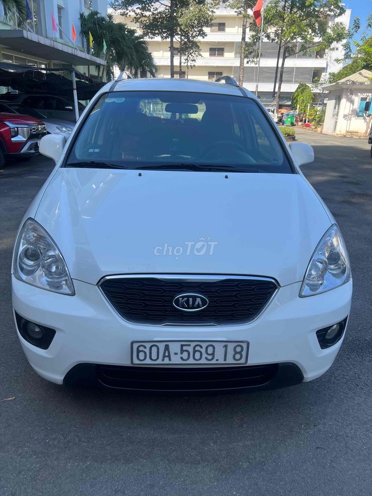 Kia Carens 2015 photo 4