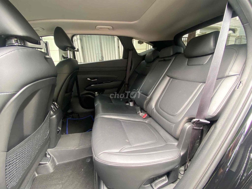 Hyundai Tucson 2025 1.6 Turbo - 9700 km. Mua bán Ô tô tại Quận Phú Nhuận Tp Hồ Chí Minh được đăng bởi Tuấn Kiệt Trần hình 7