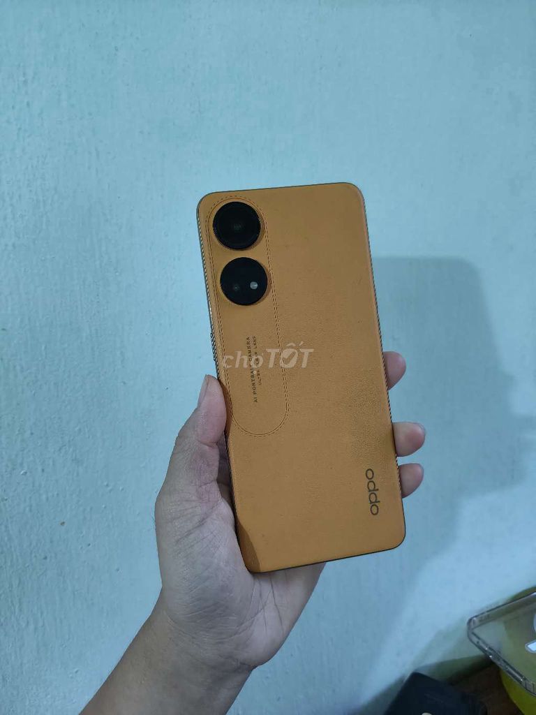 Oppo Reno 8T 128GB Vàng 99% mới. Mua bán Điện thoại tại Quận Hải Châu Đà Nẵng được đăng bởi hieu nguyen  hình 1