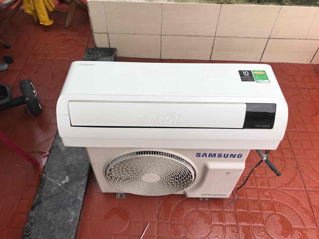 thanh lý điều hoà 1,5hp in còn mới 90%