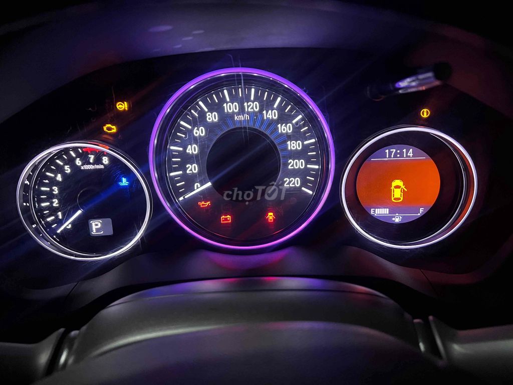 Honda HRV 2018 Đen Tự động. Mua bán Ô tô tại Huyện Hóc Môn Tp Hồ Chí Minh được đăng bởi Đua Phạm hình 10