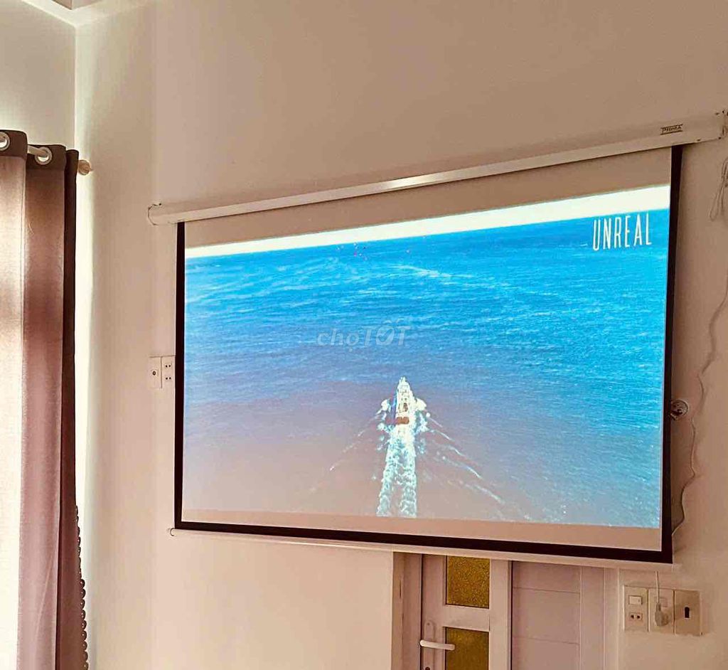 Màn máy chiếu Tự động. Mua bán Đồ dùng văn phòng tại Thành phố Đà Lạt Lâm Đồng được đăng bởi Nguyễn Vũ Kỳ hình 1
