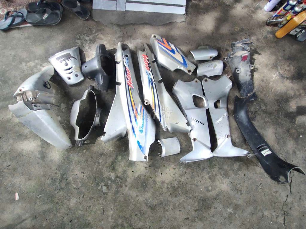 PHÔI ÁO WAVE ALPHA 2002. Mua bán Phụ tùng xe tại Quận Bình Thuỷ Cần Thơ được đăng bởi Lê Hoàng hình 3