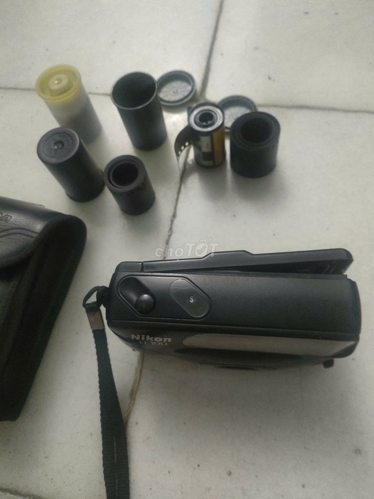 Máy ảnh Nikon EF100 Đen Nhật Bản. Mua bán Máy ảnh, Máy quay tại Quận Hoàng Mai Hà Nội được đăng bởi Dũng Nguyễn Sỹ hình 1