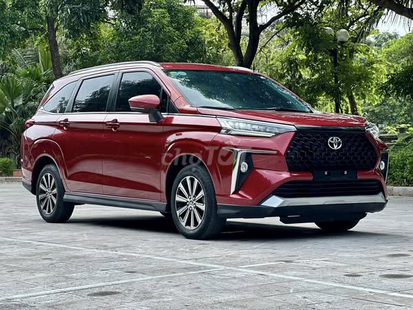 Toyota Veloz Cross 1.5 CVT , sx 2022. Mua bán Ô tô tại Quận Long Biên Hà Nội được đăng bởi Trần Phương Siêu Thị Xe Lướt hình 4