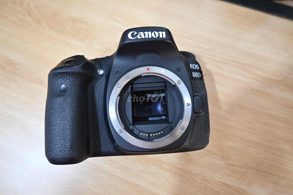 Máy ảnh Canon 80D Đẹp. Mua bán Máy ảnh, Máy quay tại Quận Tân Bình Tp Hồ Chí Minh được đăng bởi Lê Thị Phương Thảo hình 1
