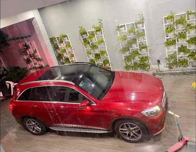 Mercedes Benz GLC Class 2017 300 - 80 km. Mua bán Ô tô tại Quận 1 Tp Hồ Chí Minh được đăng bởi nguyen thi hoang oanh