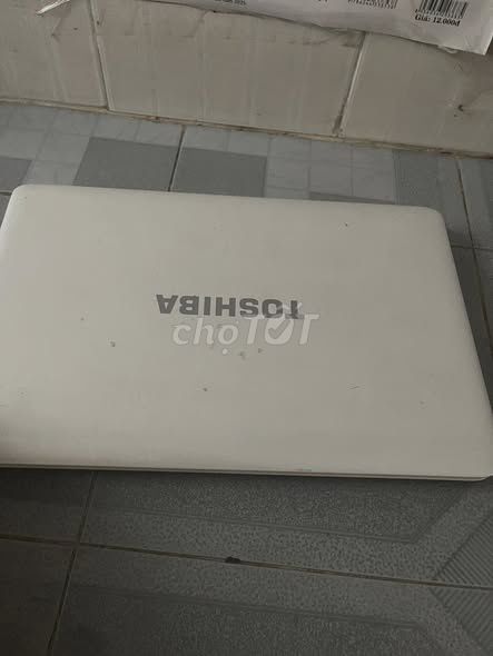 Laptop Toshiba Trắng. Mua bán Laptop tại Quận Bình Thạnh Tp Hồ Chí Minh được đăng bởi Hội Đồ Điện Tử hình 1