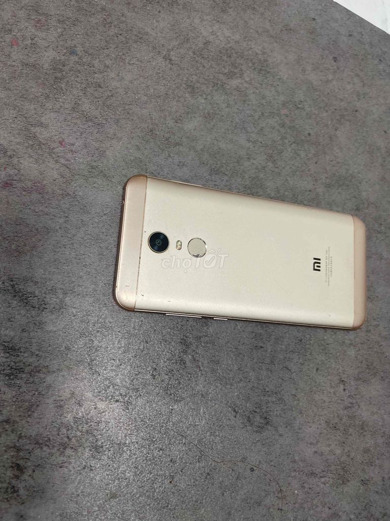 redmi 5plus bễ kính xài ok