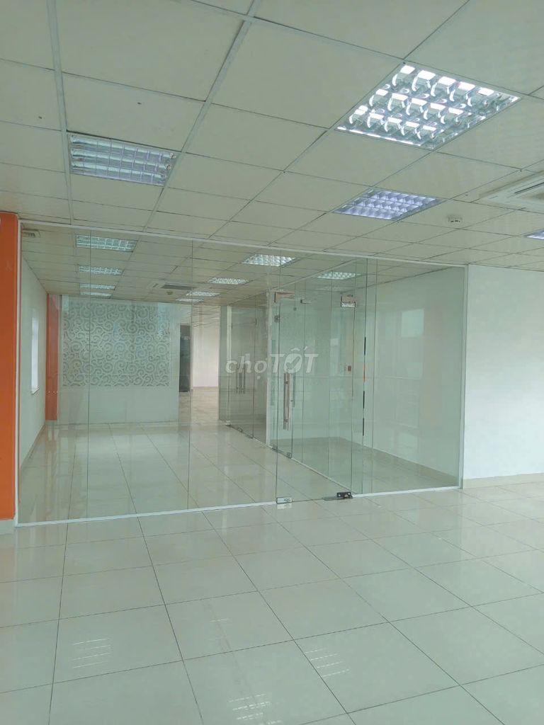 Sàn văn phòng 80m2 mặt tiền Lê Trung Nghĩa , vị trí tầng 5