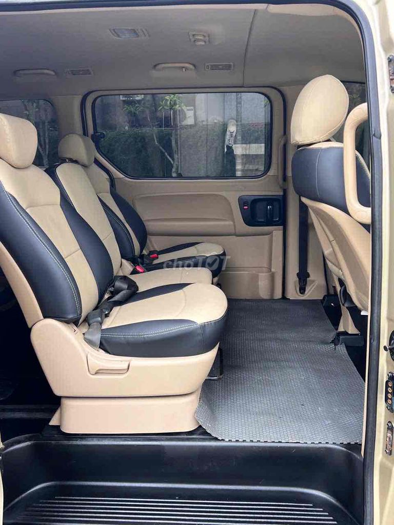 Hyundai Starex 9 chỗ Dầu Vàng cát. Mua bán Ô tô tại Quận Hà Đông Hà Nội được đăng bởi Hiệp Xoăn Hà Đông hình 12