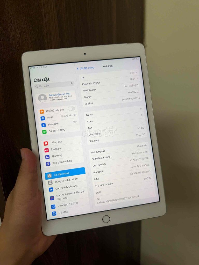 Apple iPad Gen 7 32GB 4G Wifi Bạc Nhật Bản. Mua bán Máy tính bảng tại Quận Hoàng Mai Hà Nội được đăng bởi Tuấn Anh hình 1
