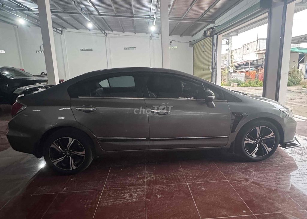 Honda Civic 2013 2.0 AT - 94000 km. Mua bán Ô tô tại Thành phố Phan Thiết Bình Thuận được đăng bởi phuc hình 5