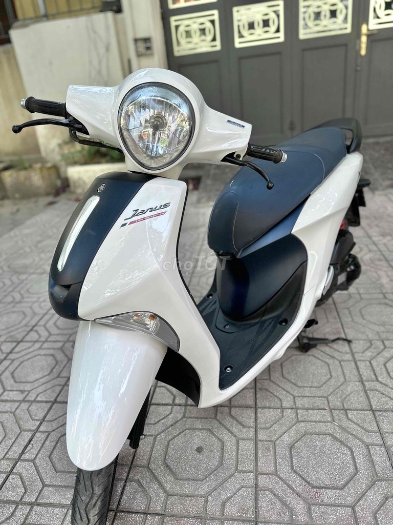 Yamaha Janus Smartkey Trắng Đã qua sử dụng. Mua bán Xe máy tại Thành phố Nam Định Nam Định được đăng bởi xe máy Trần Trung Bil 1988 hình 8