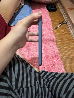 Điện thoại samsung xanh dương đã dùng 6 tháng. Mua bán Điện thoại tại Quận Hoàng Mai Hà Nội được đăng bởi Phuong Anh